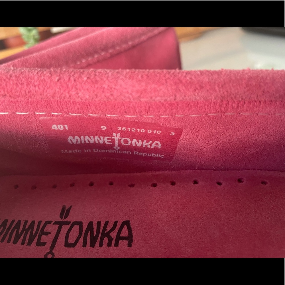 MINNETONKA “Kilty” Moccasins - Hot Pink - Picture 11 of 15